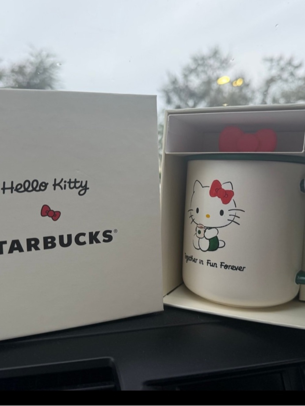 2025 Starbucks X Hello Kitty Ceramic Mug 16 FL. Oz VIRAL